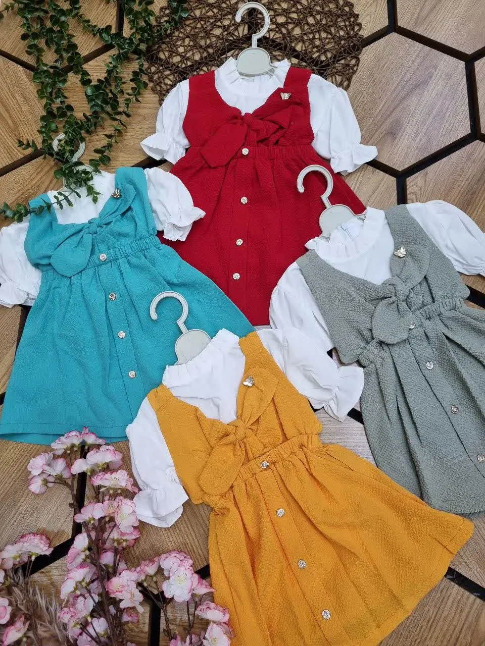 🇮🇷🧥🧶👗👚🎽👕👖👔💎
