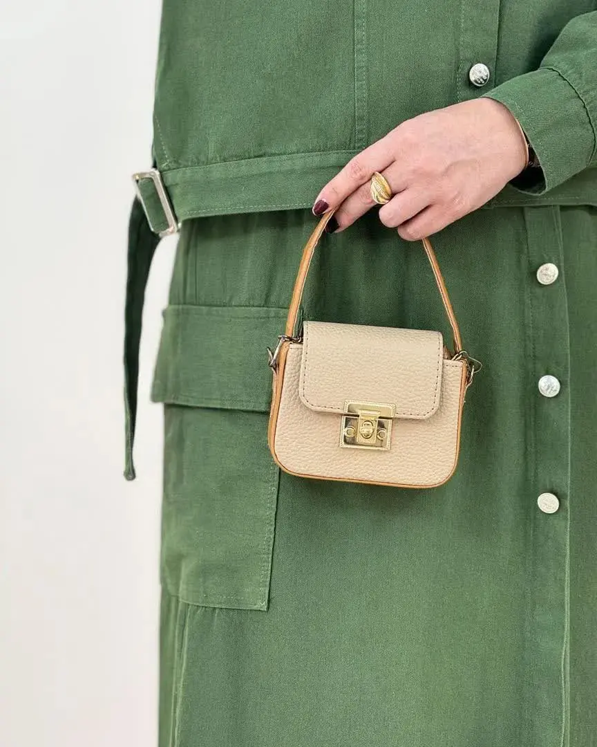 ❣نام: ترکان🌺🌺عیداااانه🌺🌺
