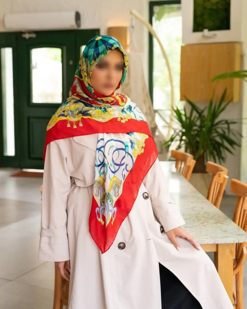 این روسری رو هیج جا پیدا نمی‌کنید
