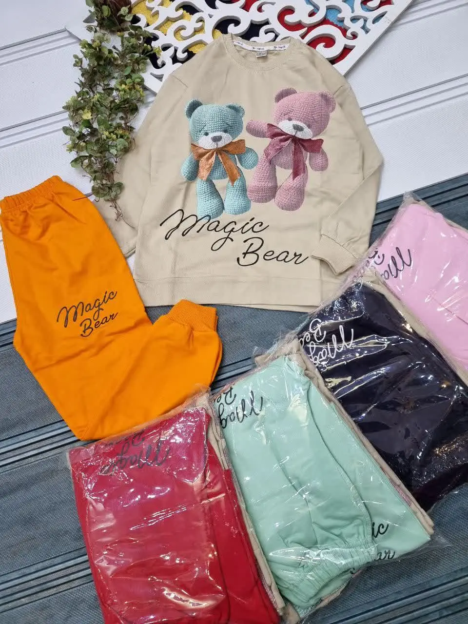 🇮🇷🧥🧶👗👚👔🎽👕👖💎
