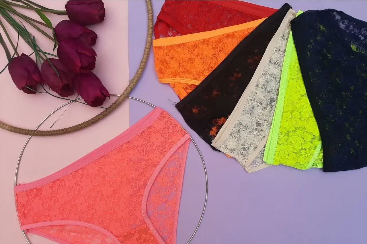 #شورت_دانتل_شبرنگی
