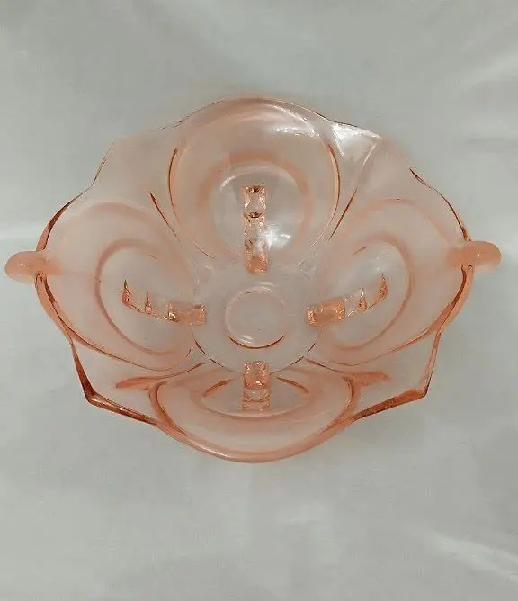 میوه خوری دسته گوشواره‌ای چک
