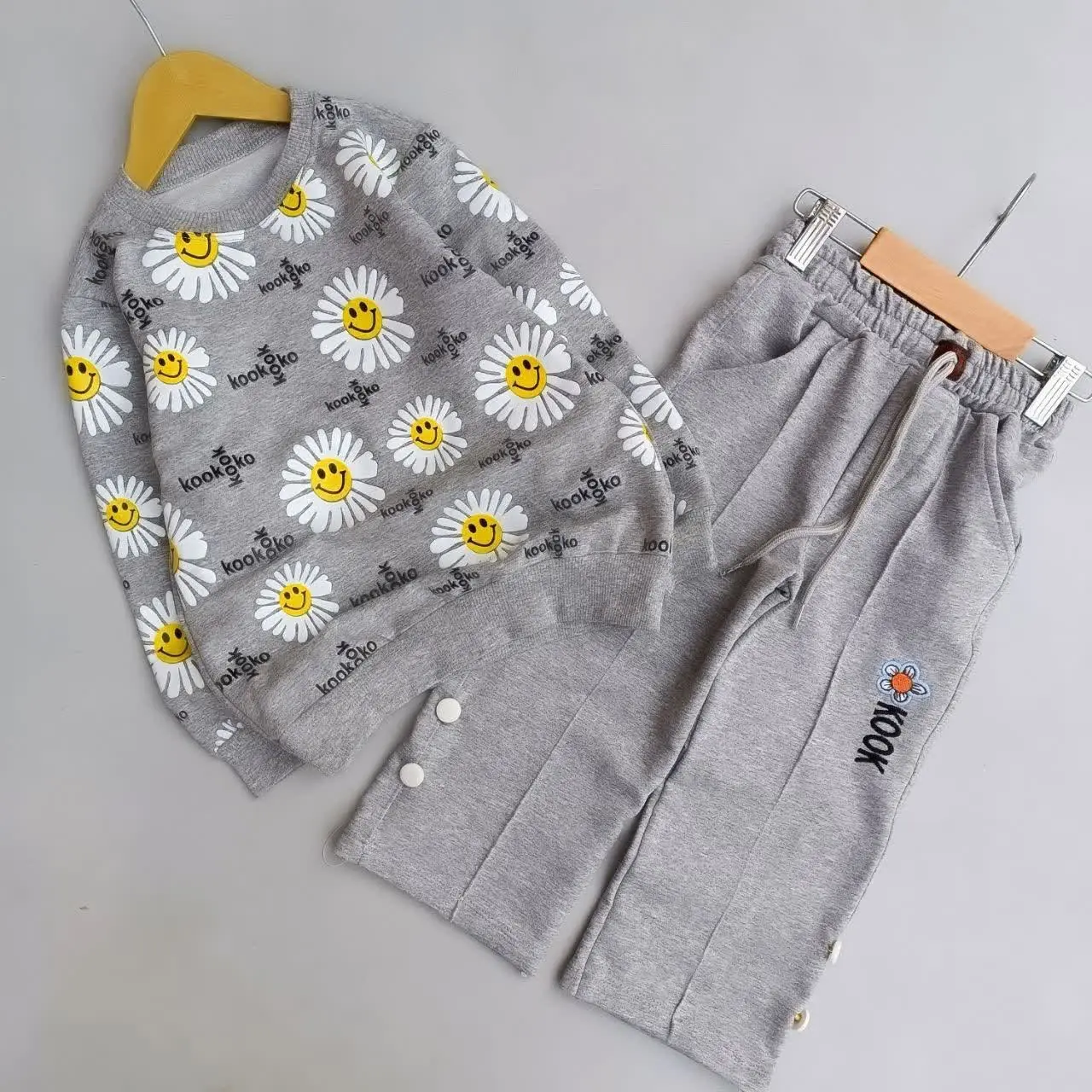 ازش نگذرین🫰
