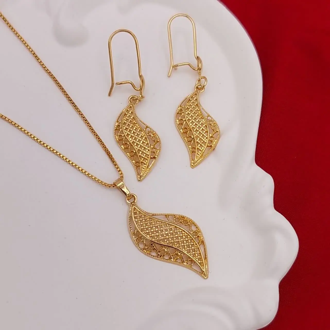 #نیم‌ست طرح طلا جدید😍
