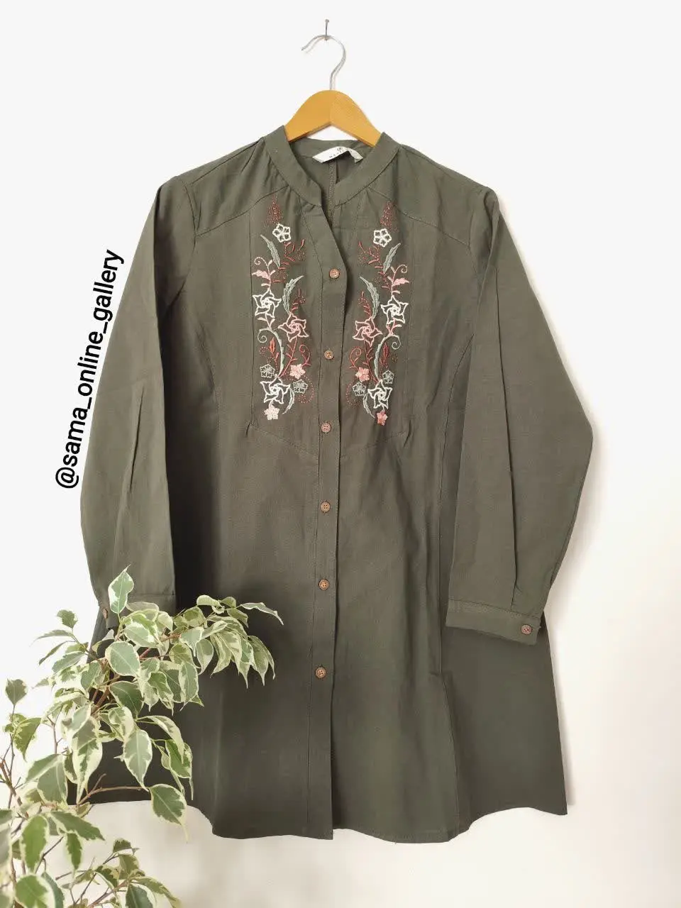 سری قبل برای تابستان چند مدل مشابه این شومیز آورده بودیم …
