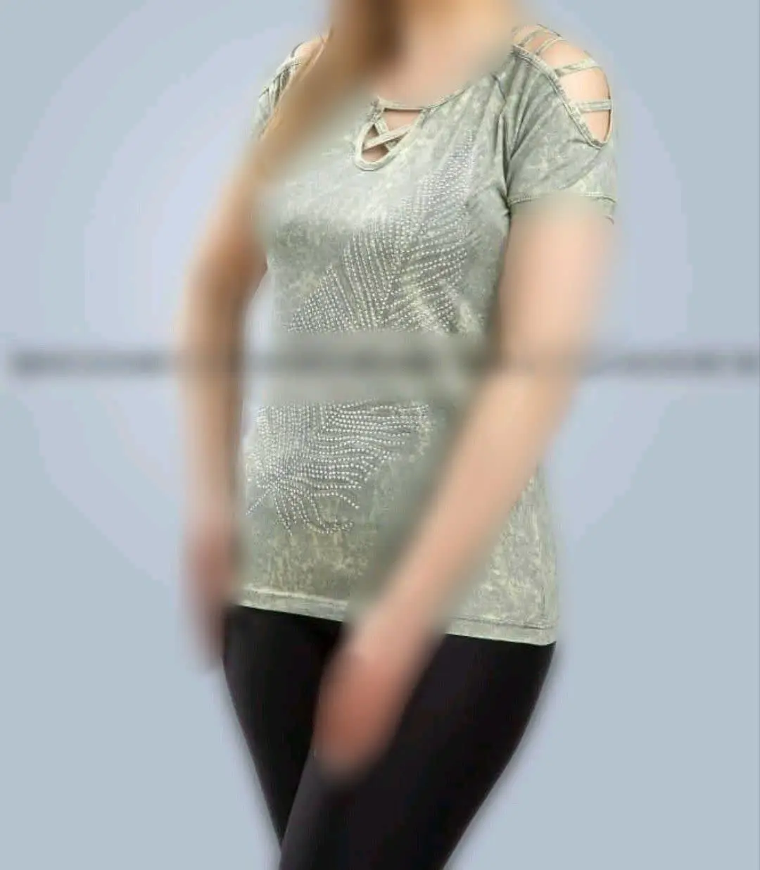 نام: تیشرت نگینی طرح برگ
