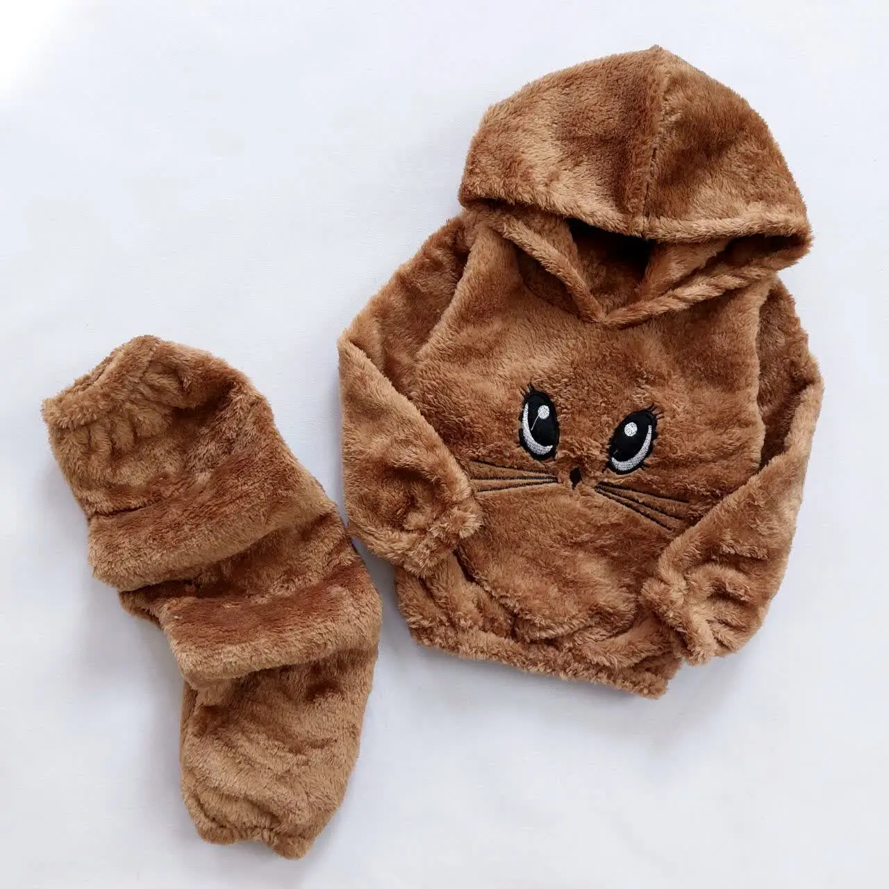 هودی شلوار پولیشی موشی
