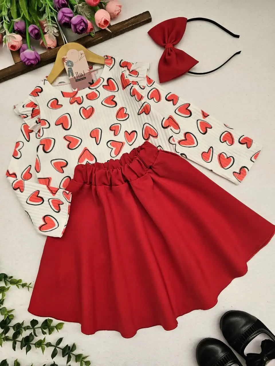 بلوز و دامن قلب همراه تل
