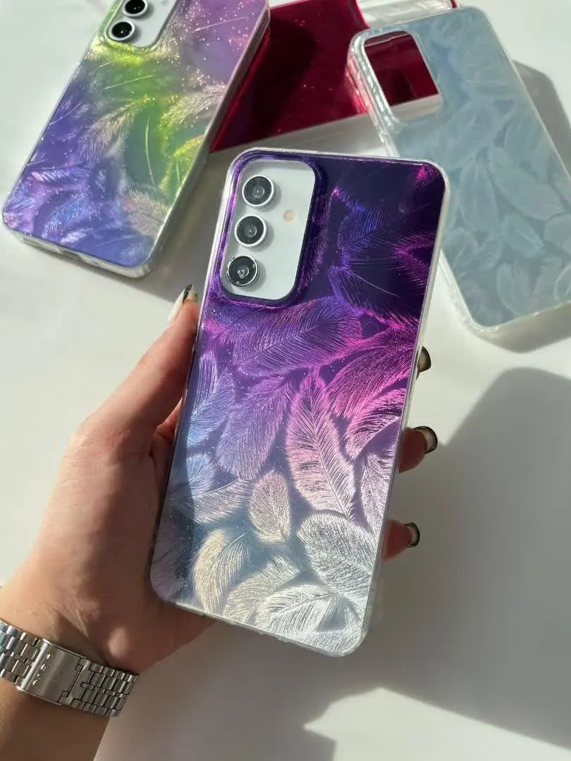 قاب پر هولوگرامی سیلور فوق العاده زیبا مخصوص انواع #سامسونگ #آیفون و #شیائومی 
