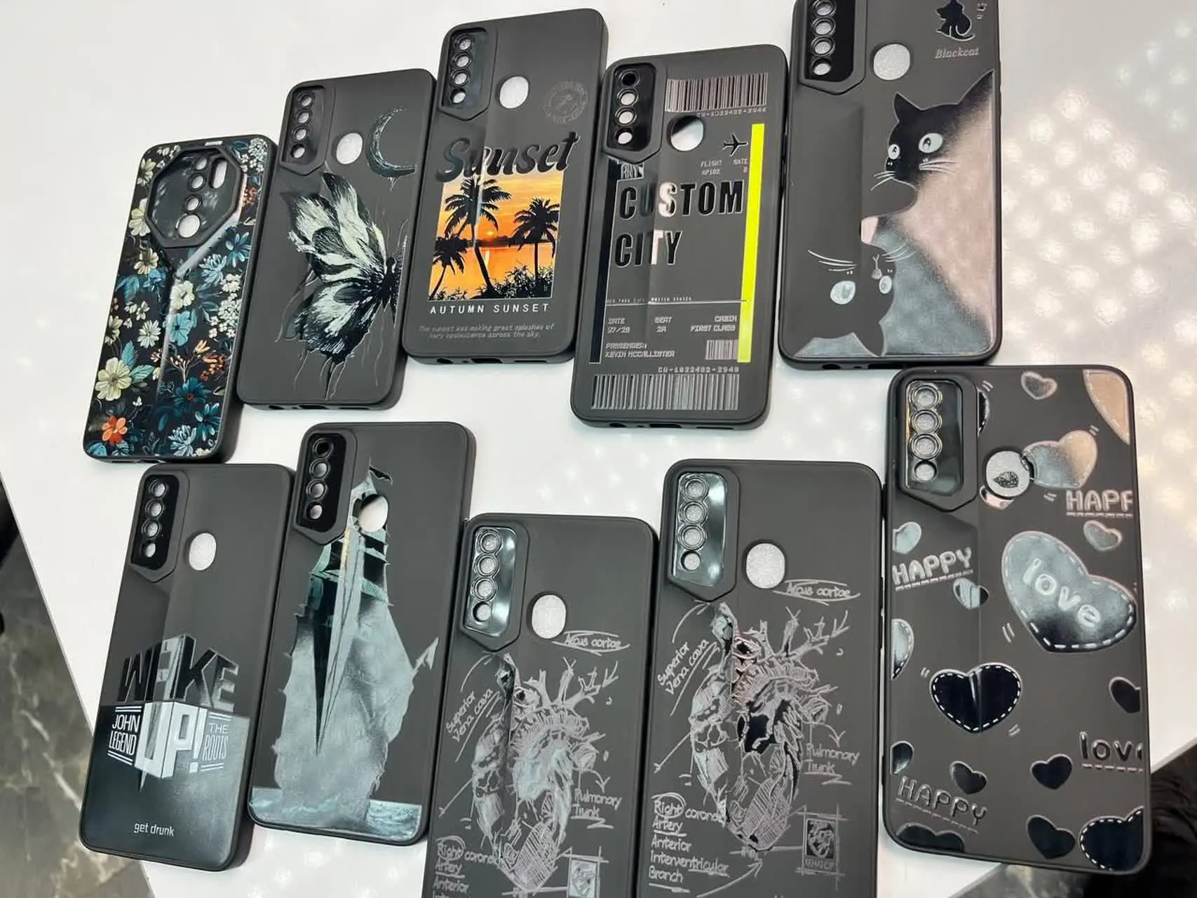 📱مدل قاب: قاب طرحدار پورش دیزاین مخصوص انواع #سامسونگ #شیائومی 
