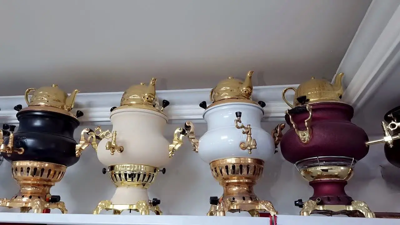 سماور‌های رنگی (قوری چینی) 😍
