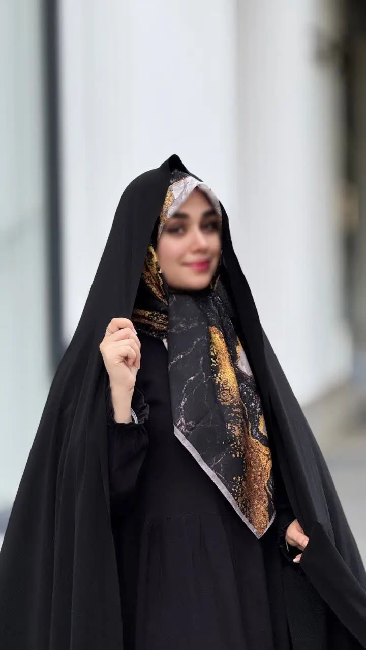 روسری سوپر نخ طرح زرین موجو...