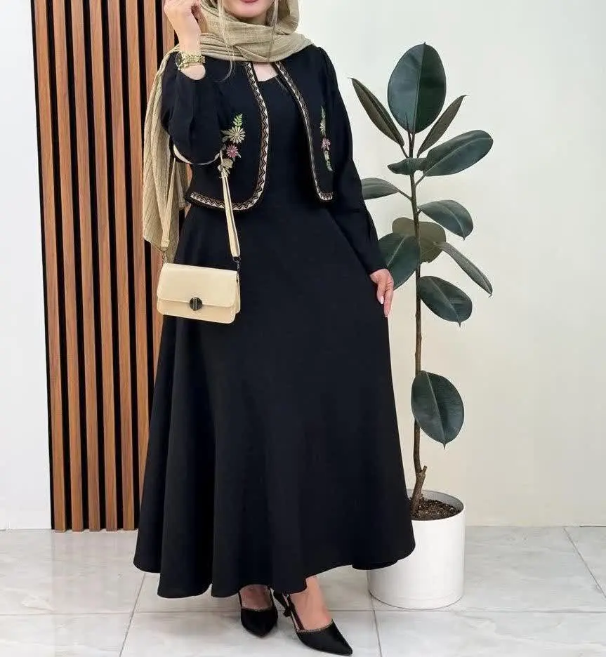 نام: کت و سارافون گلدوزی
