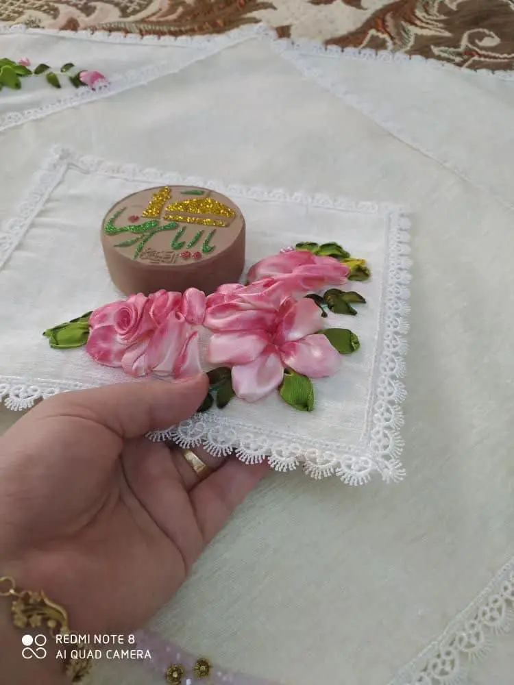 اگه هنوز نمیدونی چه مدل سجاده‌ای باید سفارش بدی 
