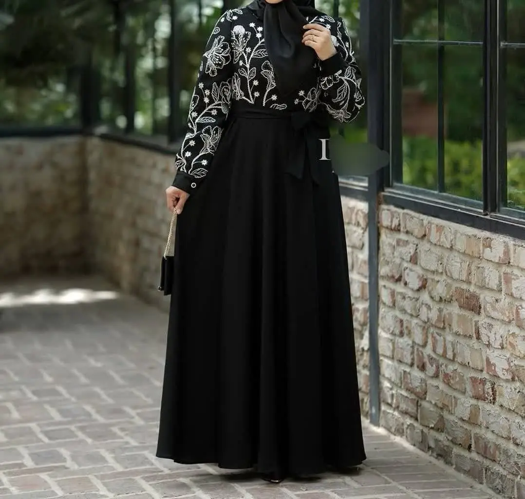 پیراهن بلند ندا