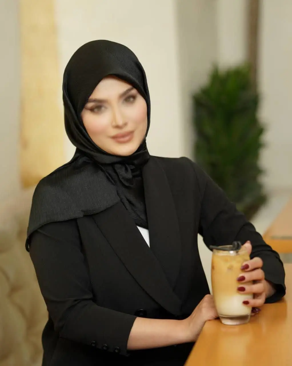 مناسب برای ست کردن با کت