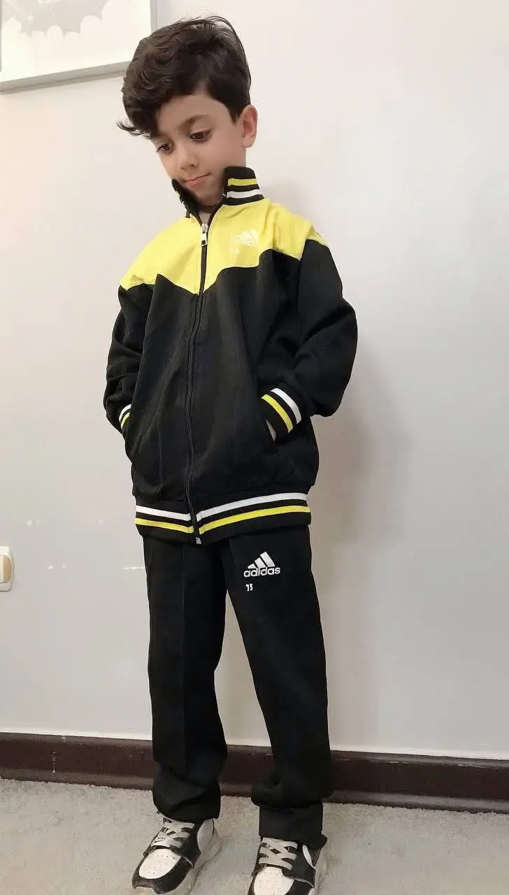 نام: ست ورزشی آددیدااس
