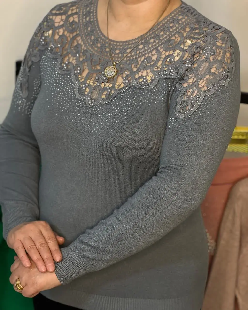 بلوز گیپوری وارداتی مجلسی 👌
