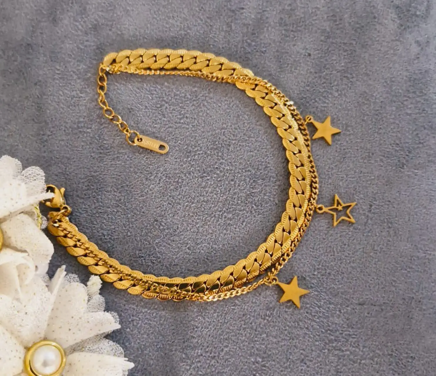 نهایتا یه ساعت تمام میشه😅
