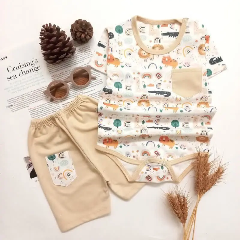 بادی آستین کوتاه و شلوارک پسرانه 
