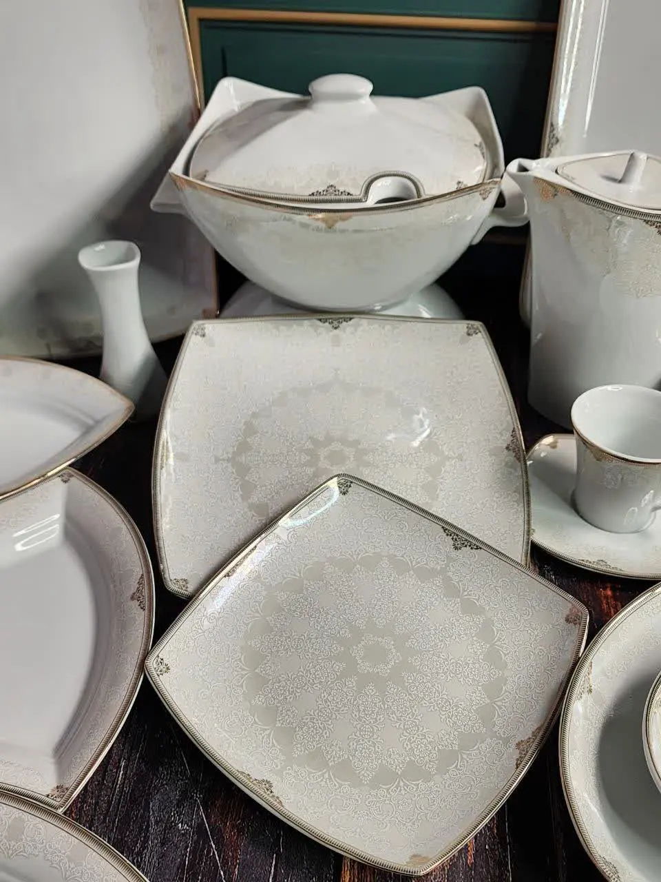 ♨️ نام طرح: لنا 
