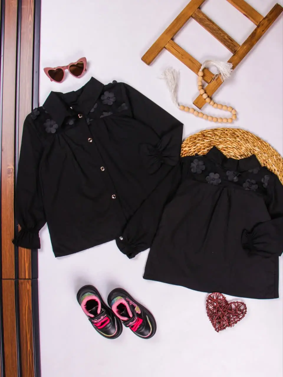 💢شومیز مشکی گل برجسته💢
