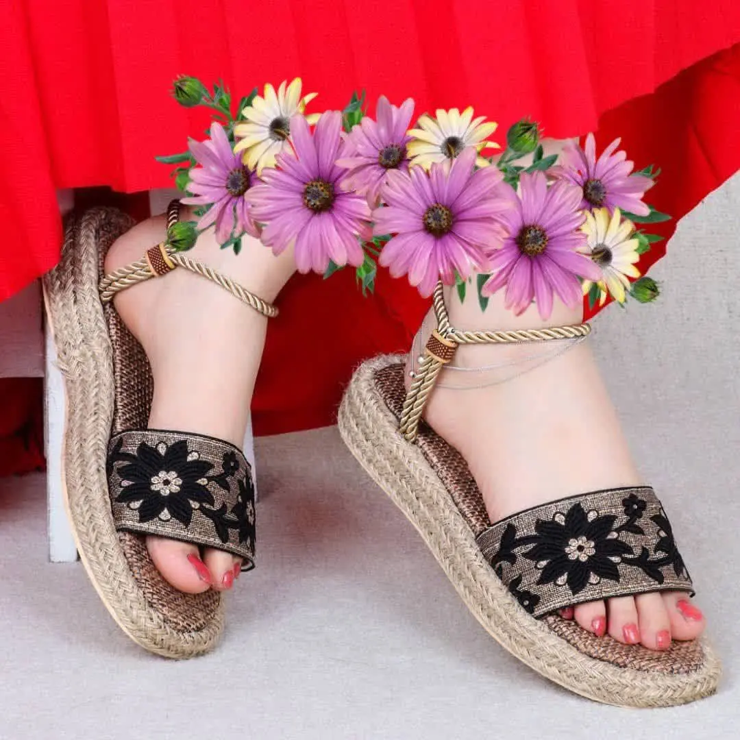 #صندل_تابستونی 
