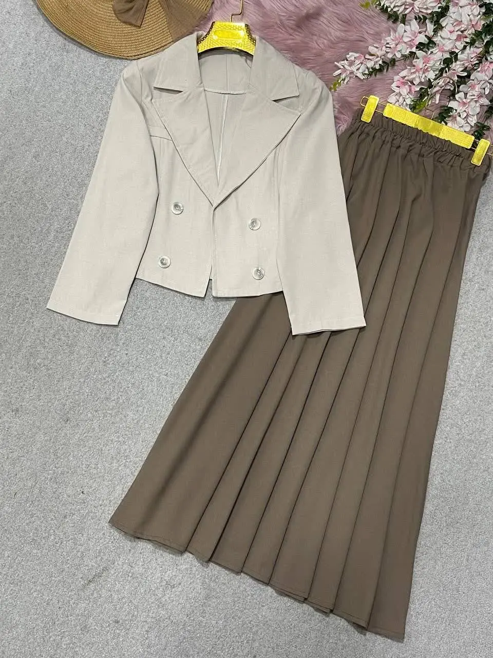 👚نام: کت دامن دلسا
