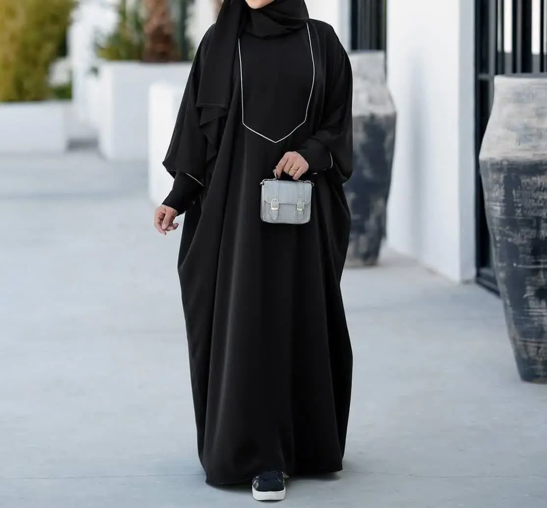 👚 نام: مدل لی لی
