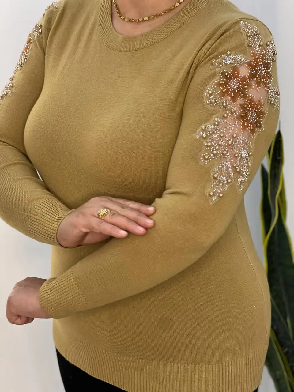 بلوز گپ وارداتی سرشانه کارش...