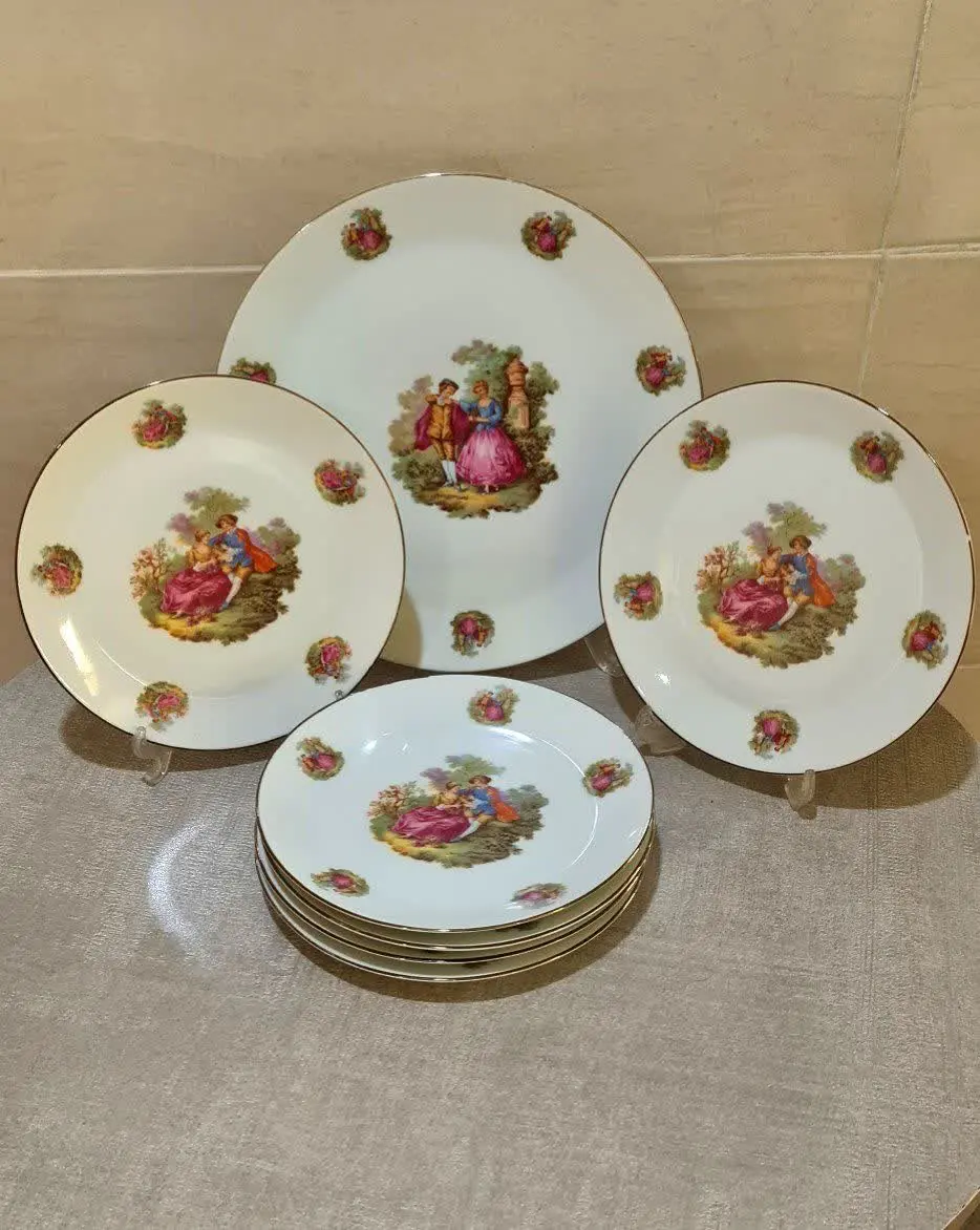 ۷پارچه کیک خوری قدیمی👌
