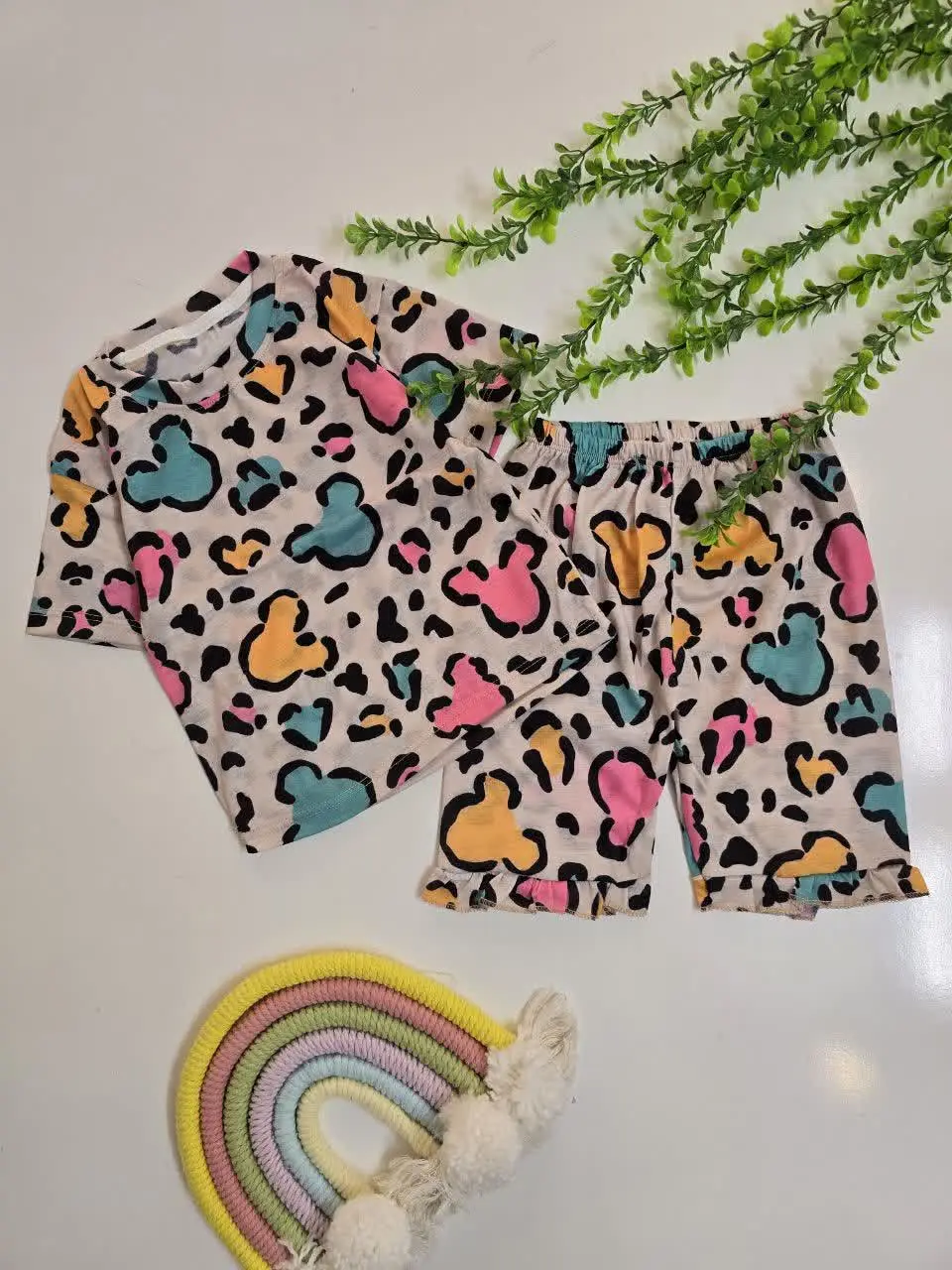 اینم یه ست اقتصادی ناناز دیگه