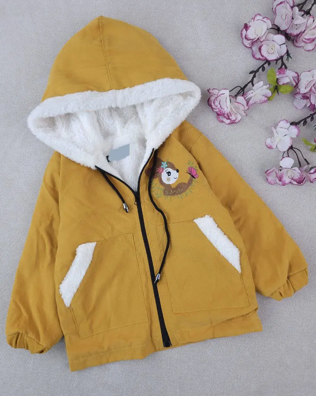 سیوشرت دخترانه آهو