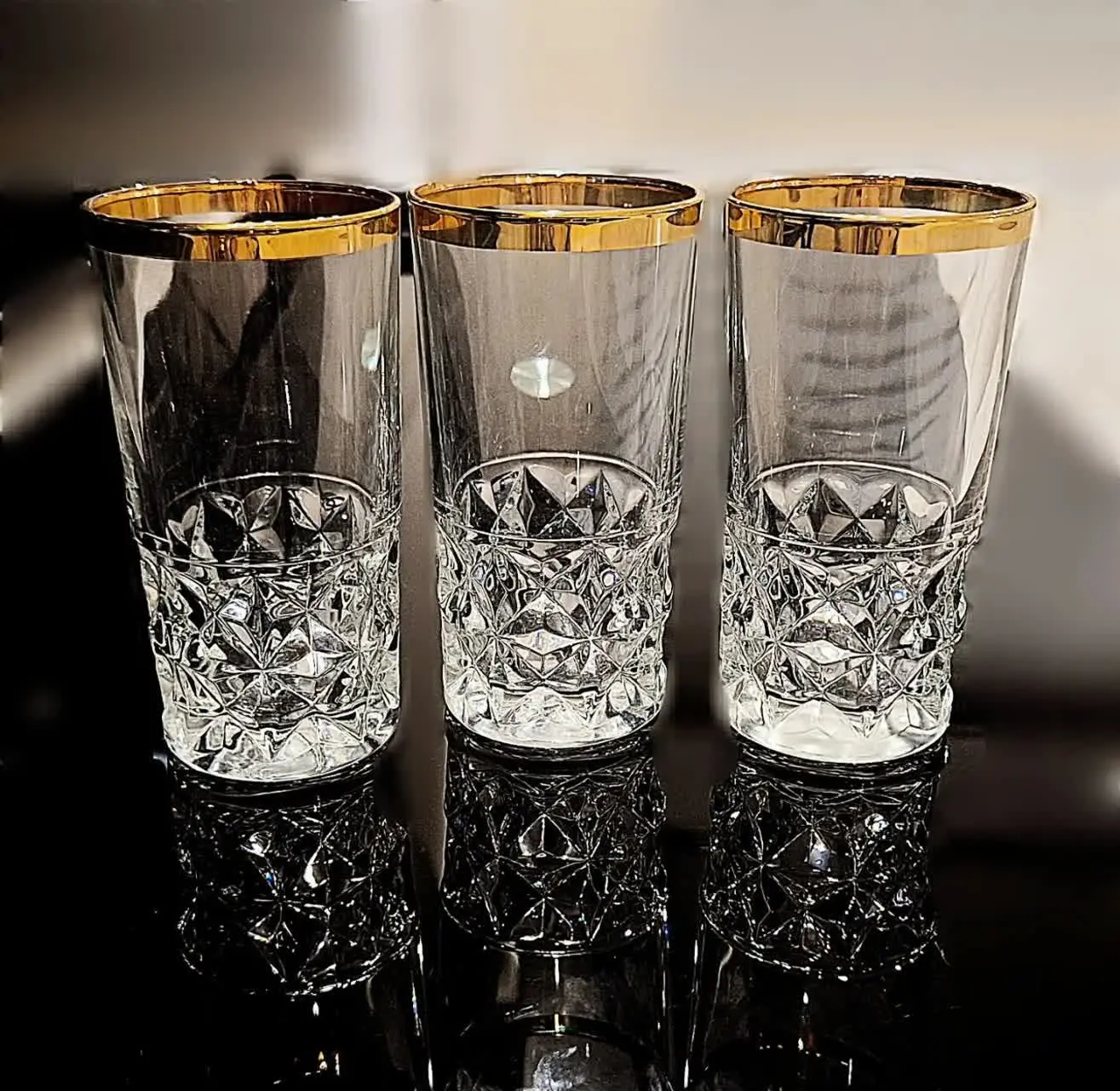 دو دست دست لیوان فرانسه