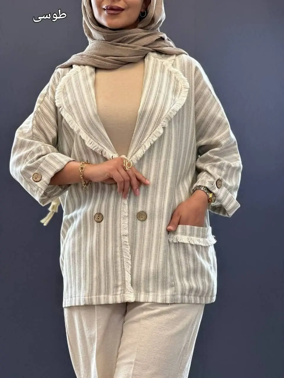 مانتو کتی گلاره
