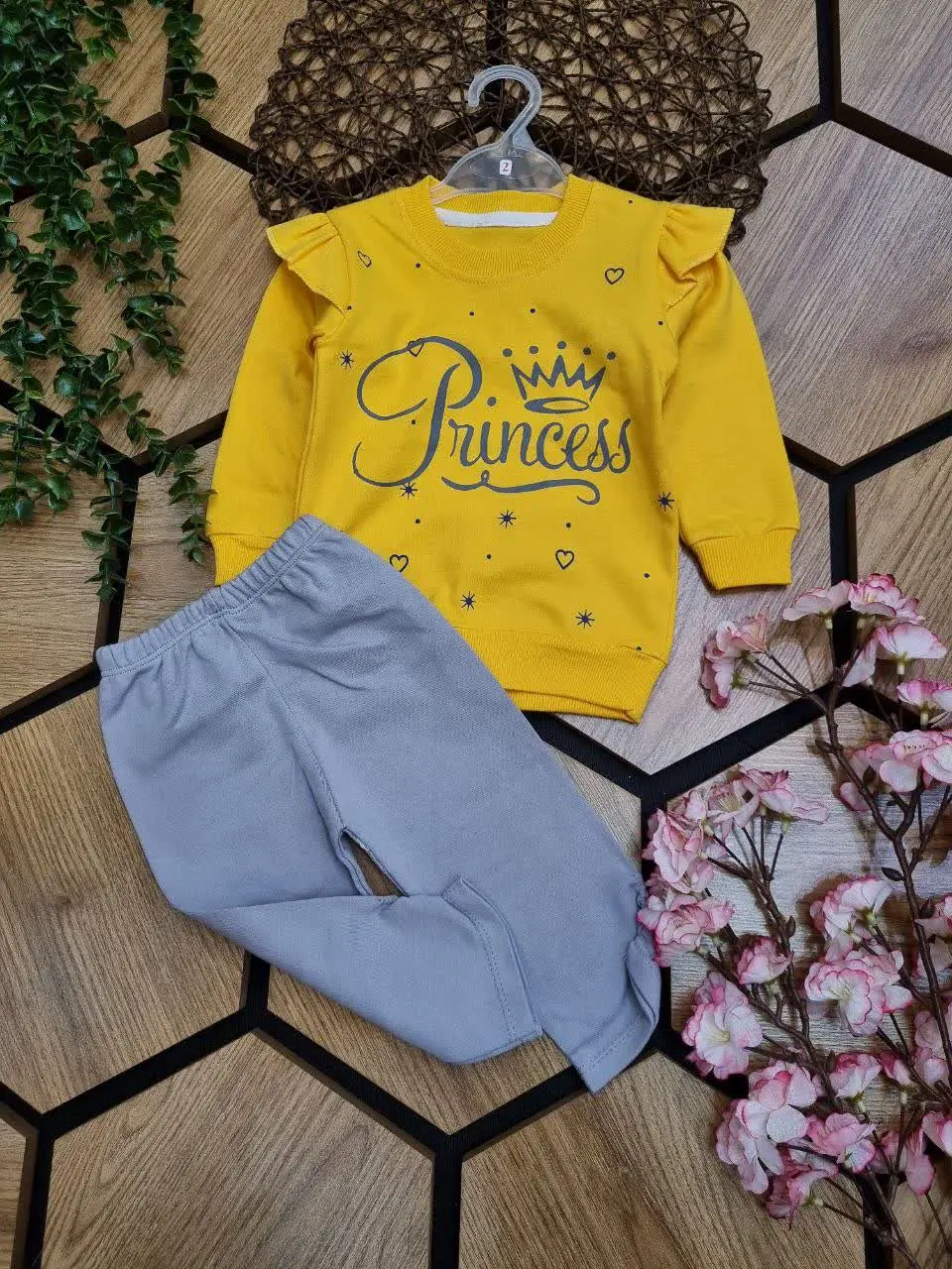 🇮🇷🧥🧶👗👚👔🎽👕👖💎
