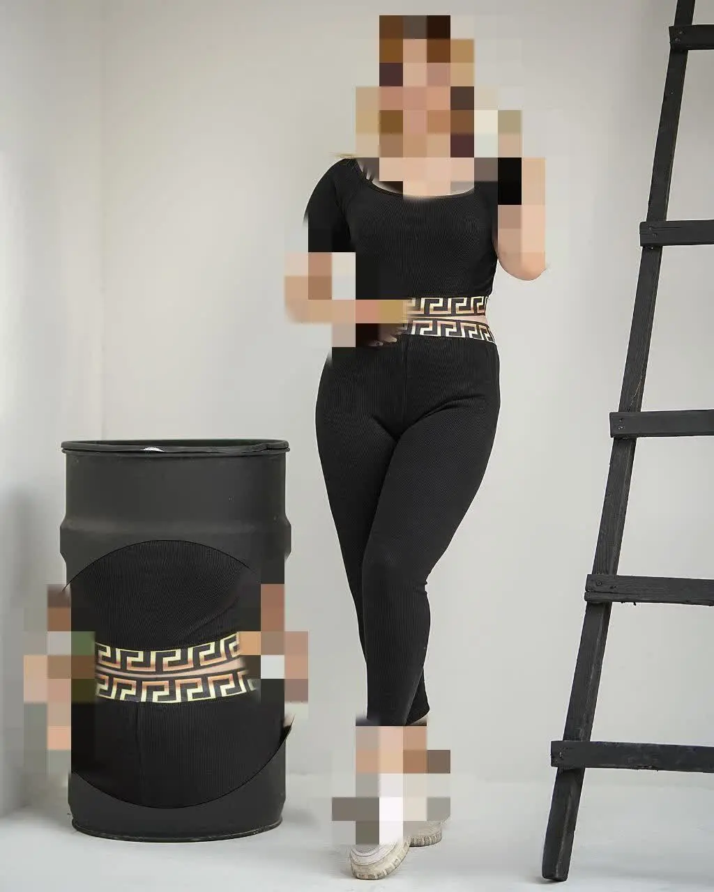 🖋نام: ست نیم تنه شلوار ورساچ
