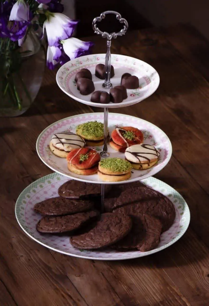 شیرینی خوری طرح flower
