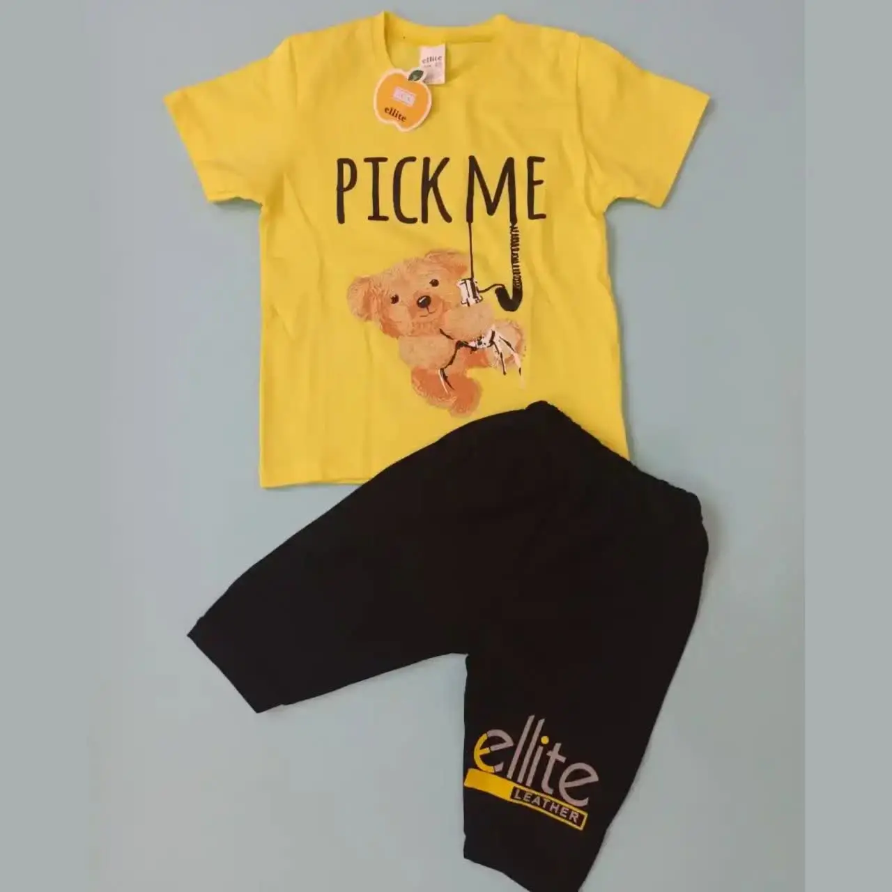 دسته بندی: تیشرت و شلوارک
