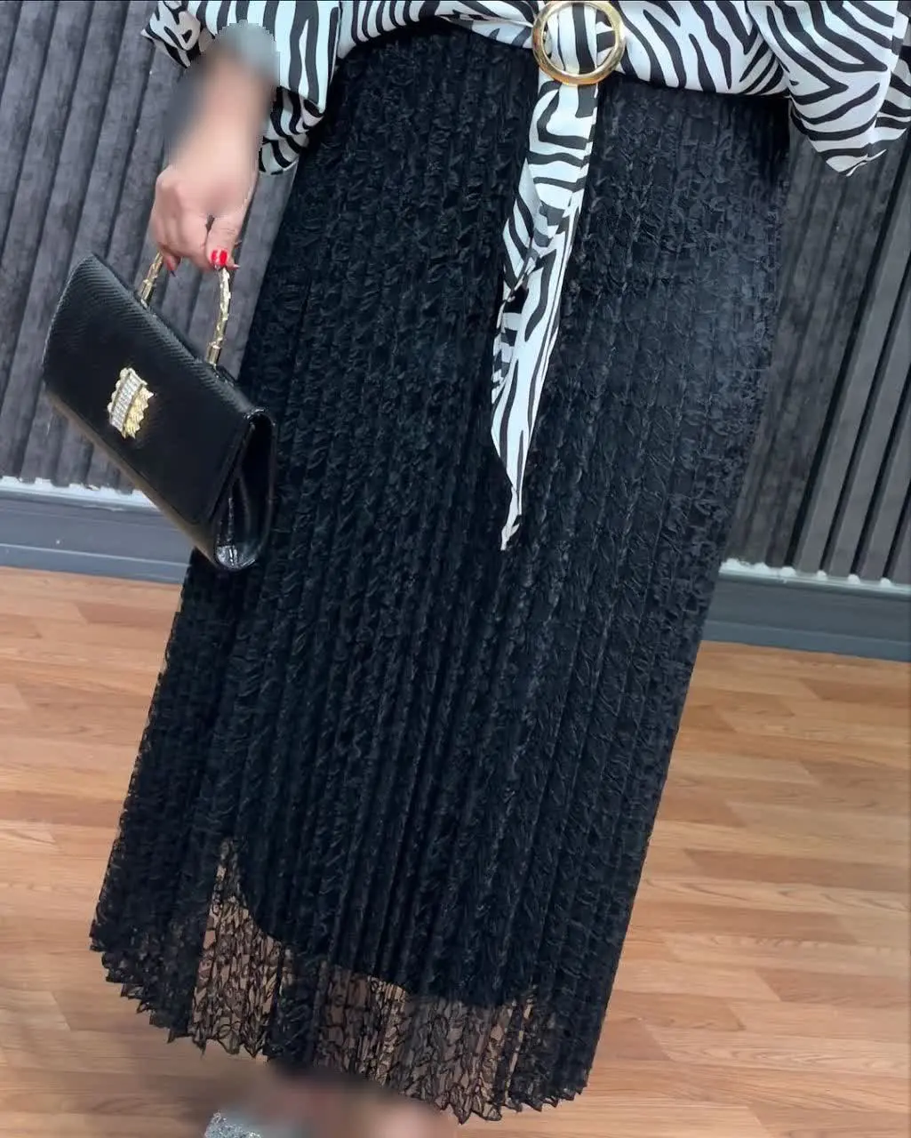 👚نام: دامن دانتل پلیسه
