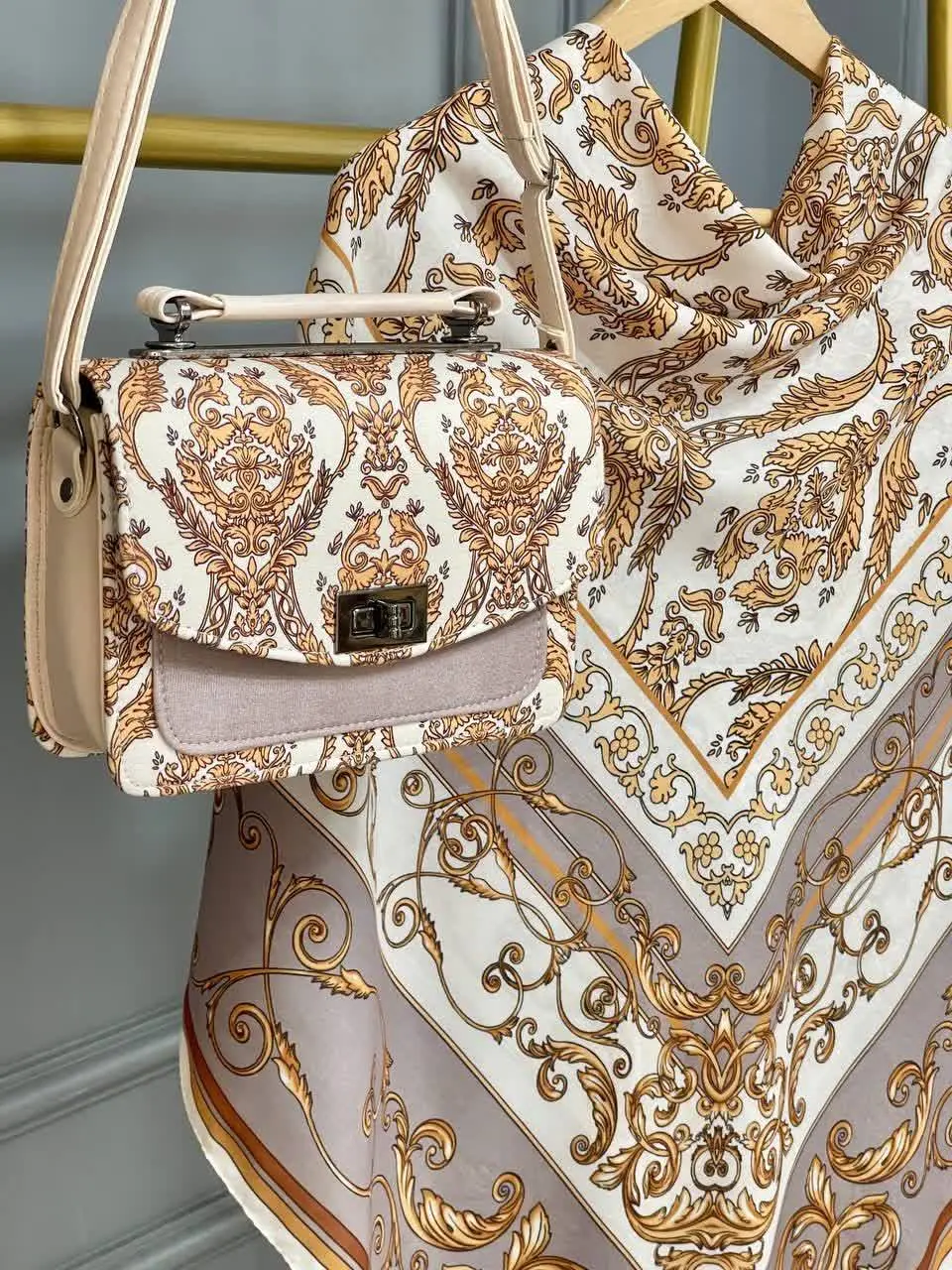 ⚜️ طرحی از اصالت و وقار که...