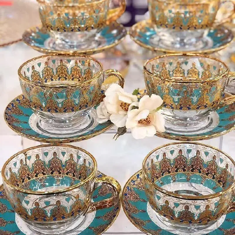 دوستانی که از این استکان و نعلبکی‌ها خواسته بودن زودتر تشریف بیارن لینک زیر 👇👇👇👇
