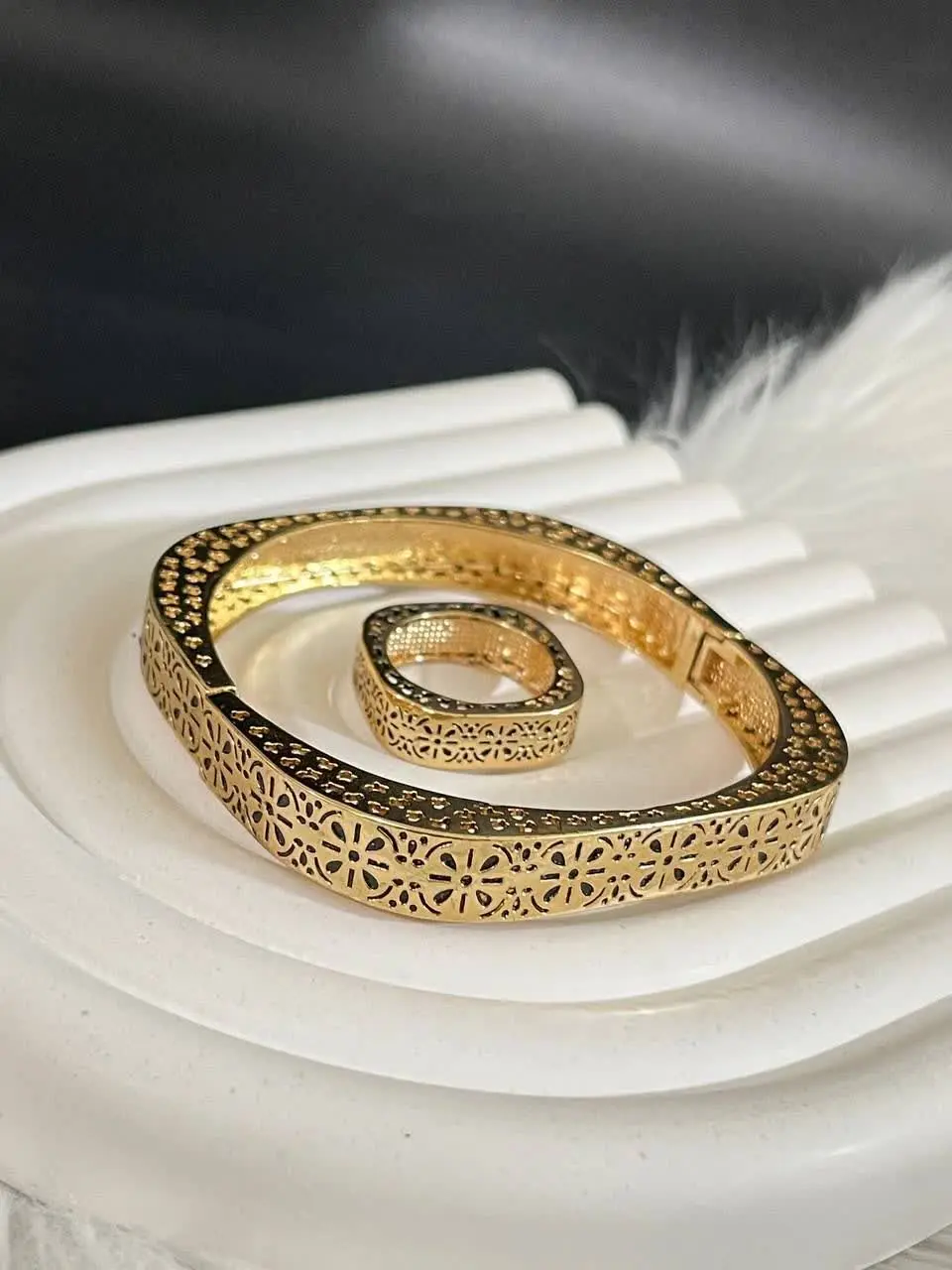 #دستبند انگشتر سیاه قلم مدل مربع 
