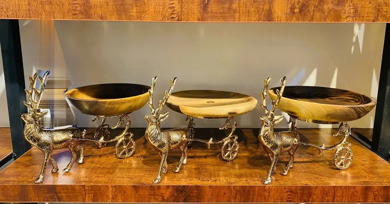 ♦️نام کالا: گوزن کالسکه ۳تک...