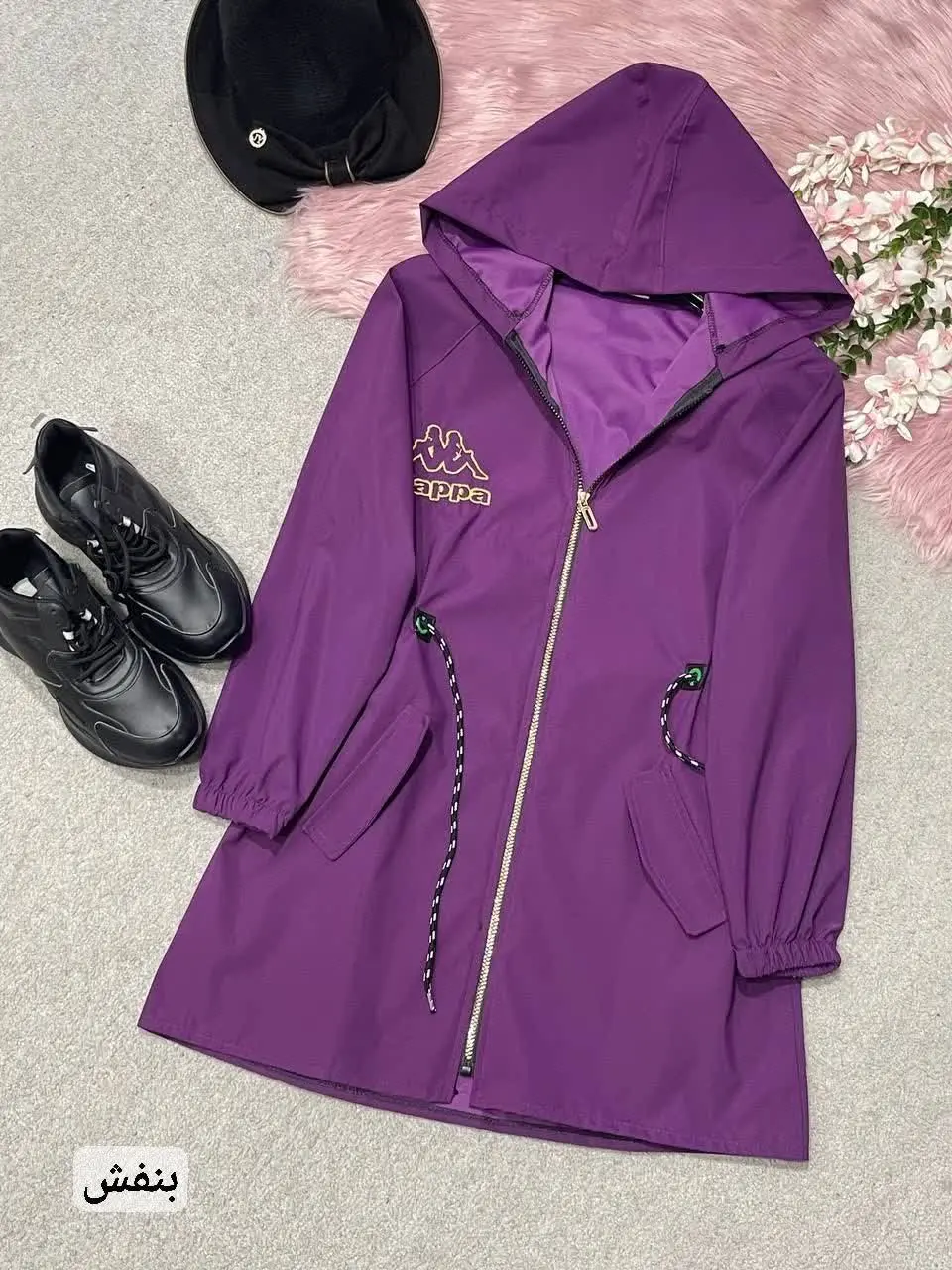 نام: بارانی کلاهدار
