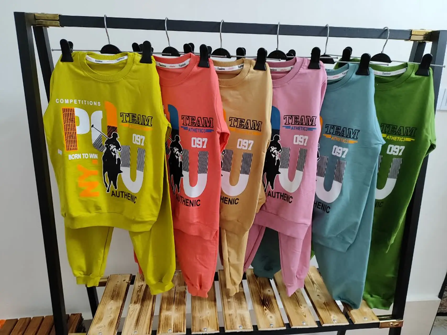 ست اقتصادی آوردیم اما سایز بزرگ قواره دار☺️☺️☺️
