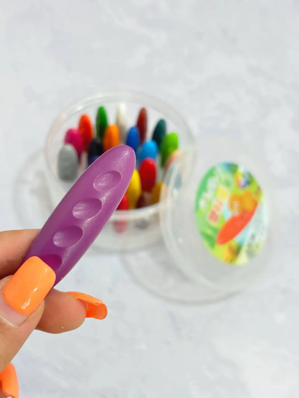 مداد شمعی جادویی بادومی😍
