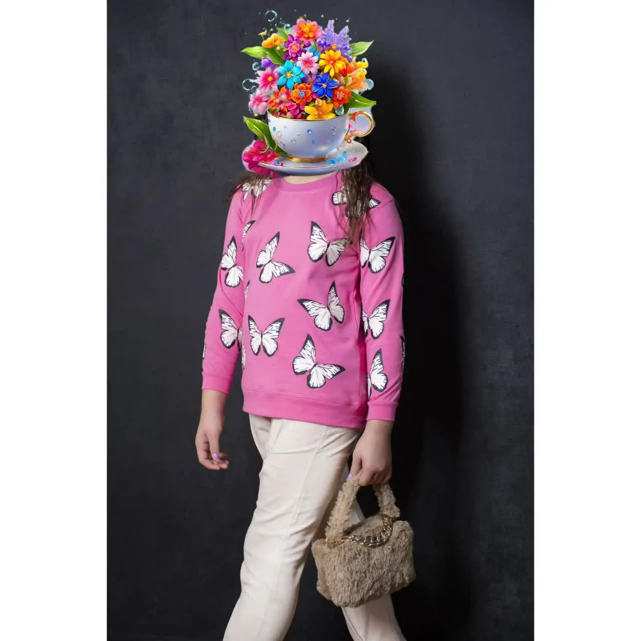 مدل تنخور یک سایز کوچکتر پوشیده❌
