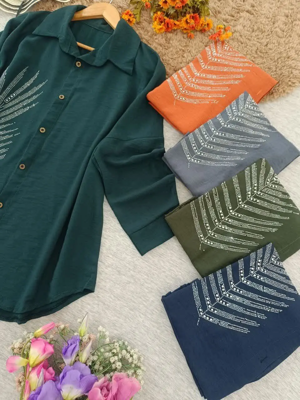 ☀️نام: شومیز نگین برگی
