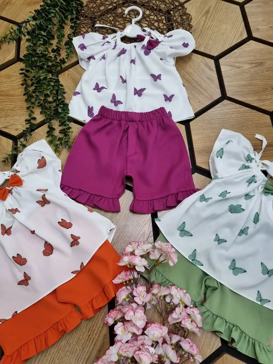 🇮🇷🧥🧶👗👚🎽👕👖👔💎
